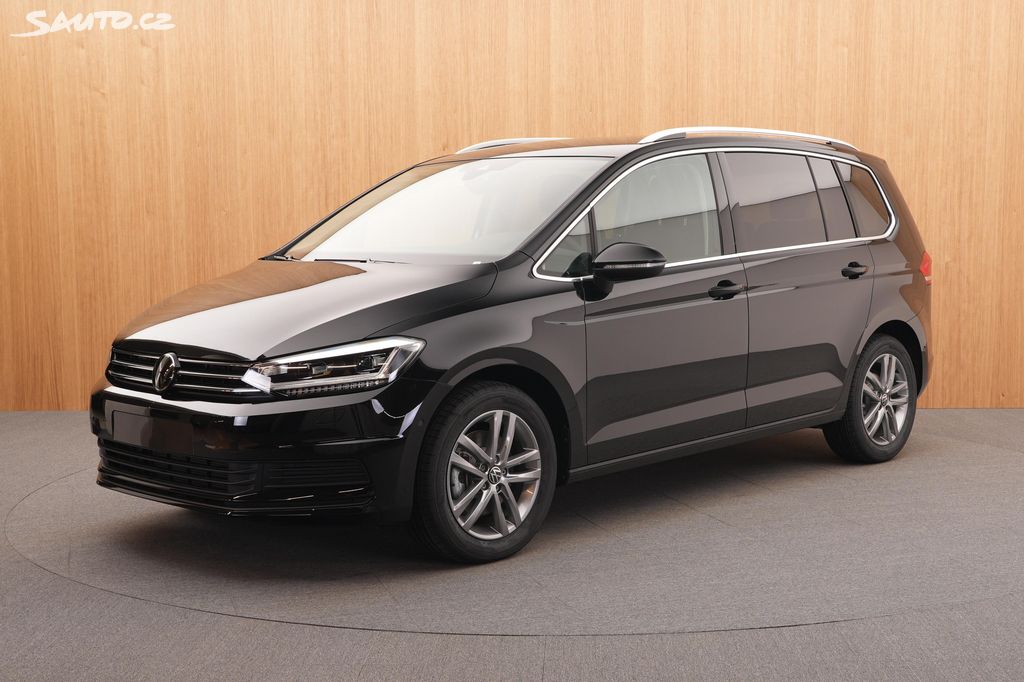 Volkswagen Touran, Love 1.5 TSI DSG